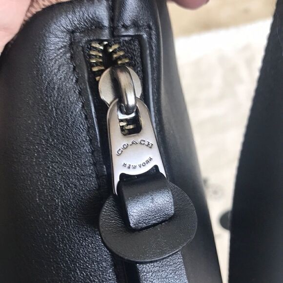 Authentic COACH Rivington Signature Belt Bag - Picture 11 of 15